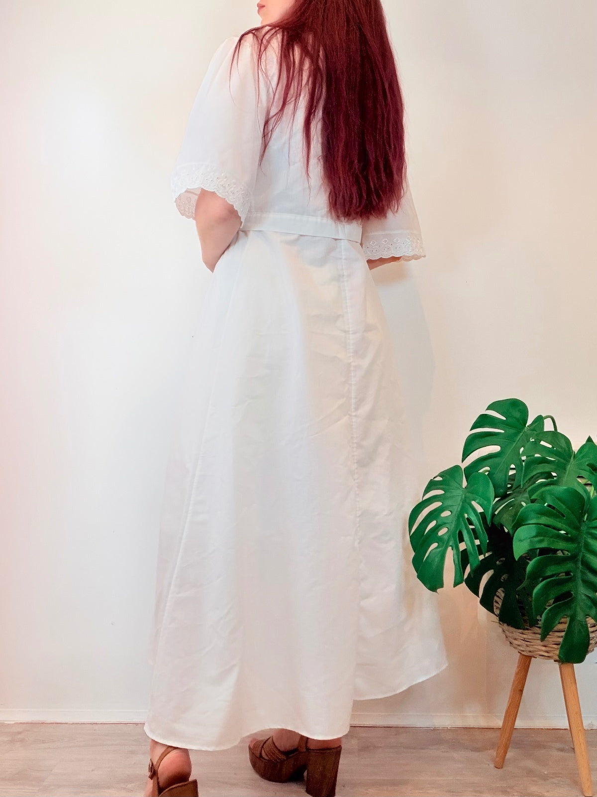 Vintage 1970s Duster Coat White Lace Trim Maxi Night Gown Size 12 to 14