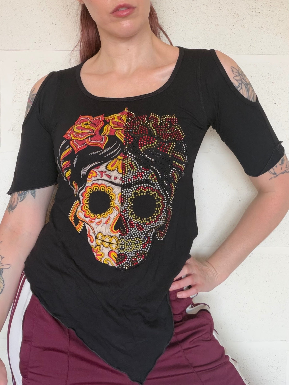 Vintage Y2k Skull Top Black Cold Shoulder Embellished Asymmetrical Tee size S