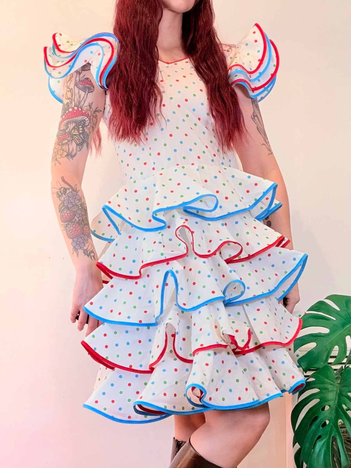 Vintage 1980s Party Dress Polka Dot Ruffled Dress with Puff Sleeves Size 6