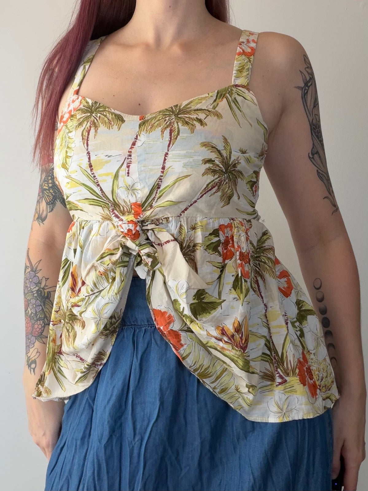 Hawaiian Holiday strappy Top Tropical Floral Tie Front Summer Top Size 10