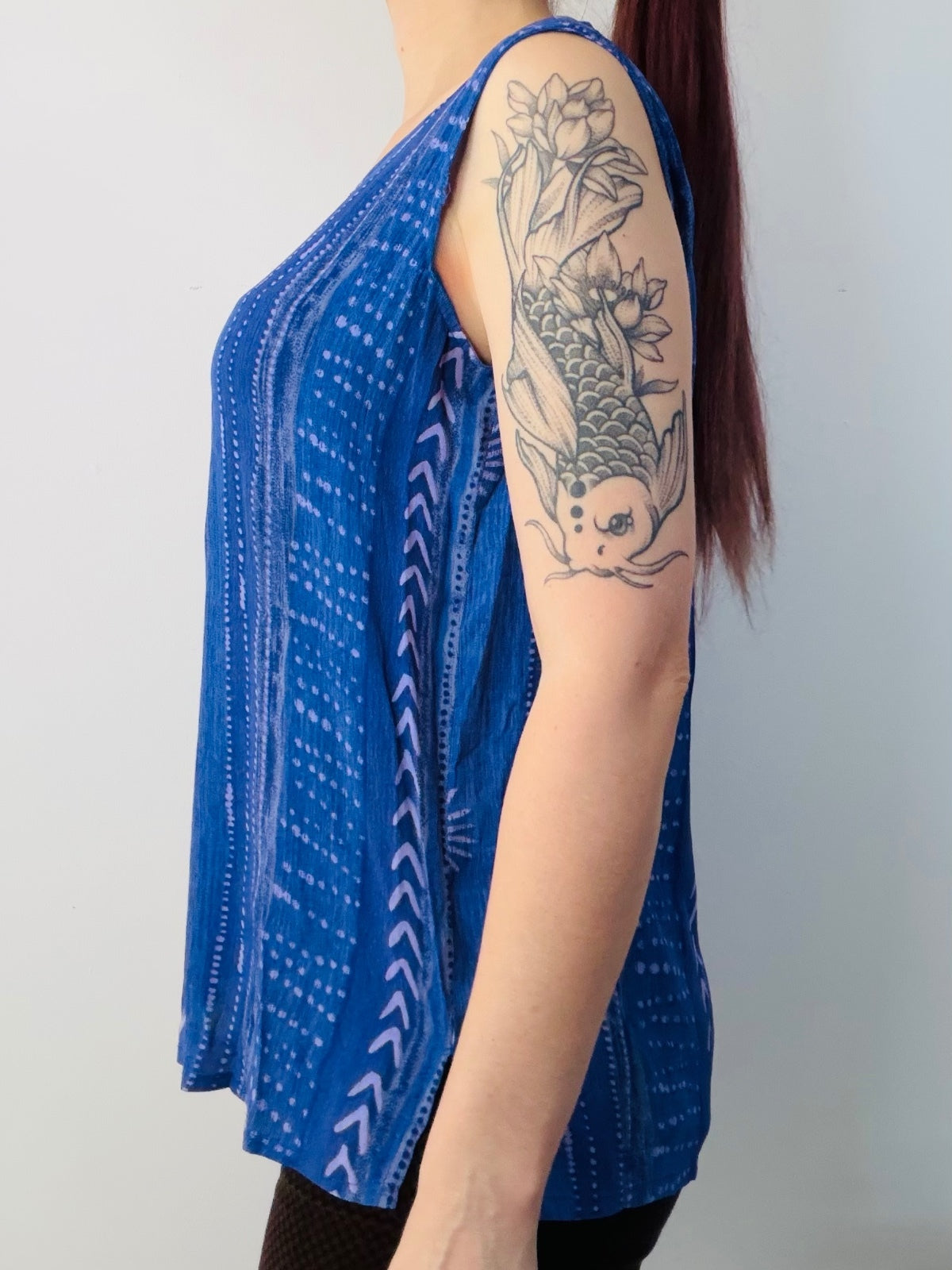 Vintage 1990s Vest Top Blue Sleeveless Patterned Summer Blouse by Dash Size 12