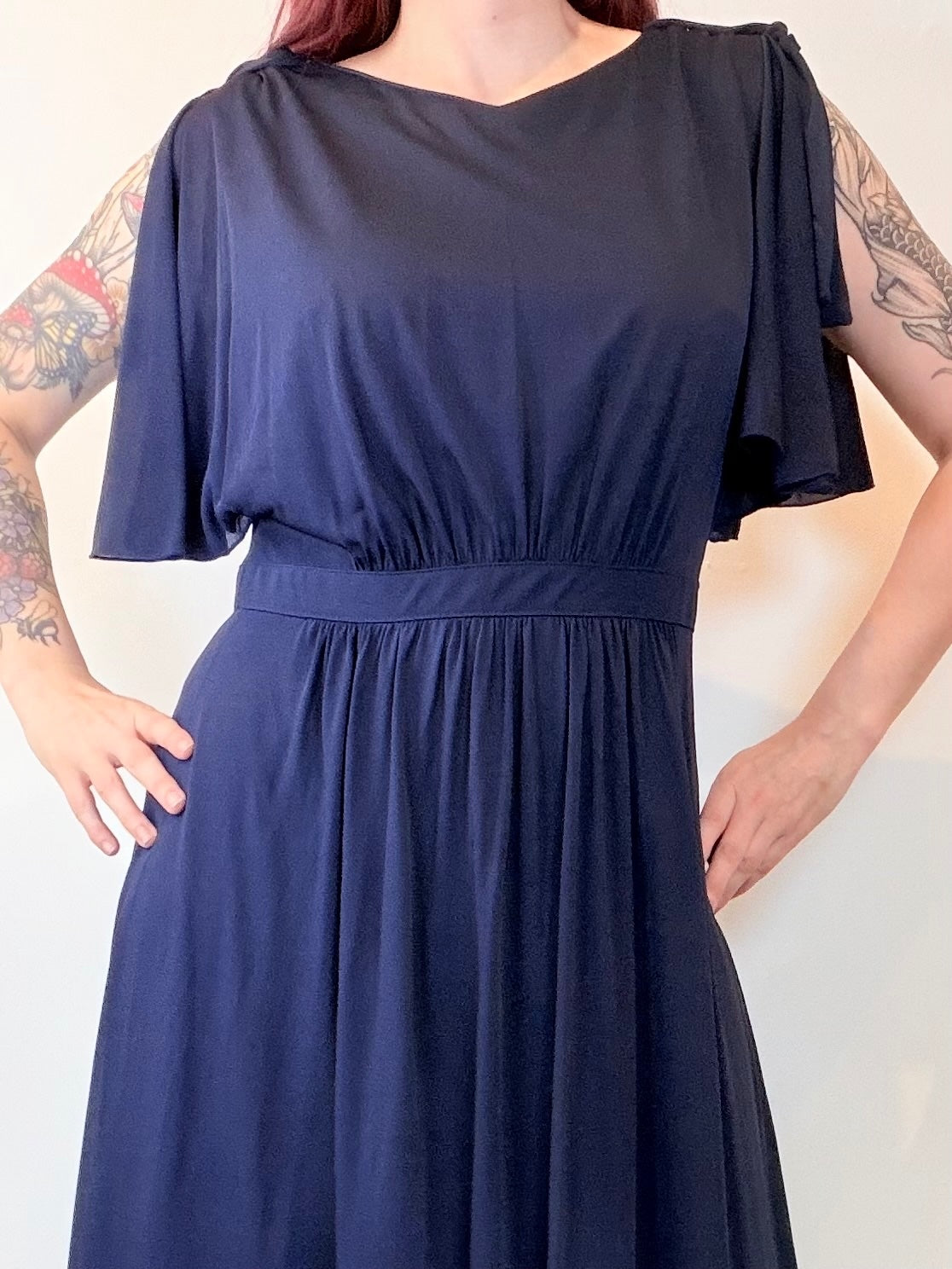Vintage 1970s Maxi Dress long Blue with Flowing Flared Cape Sleeves Size 14