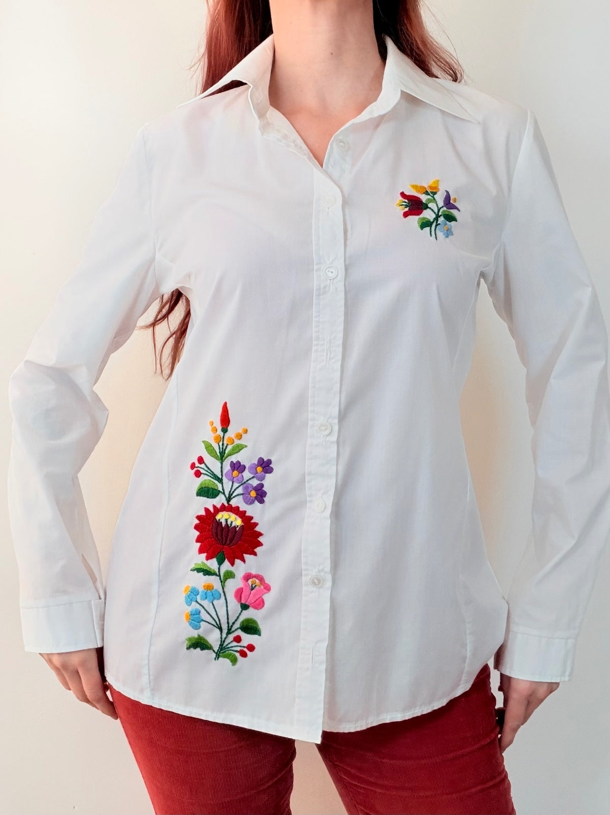 White Embroidered Floral Shirt Button-Up Blouse Size 12 to 14