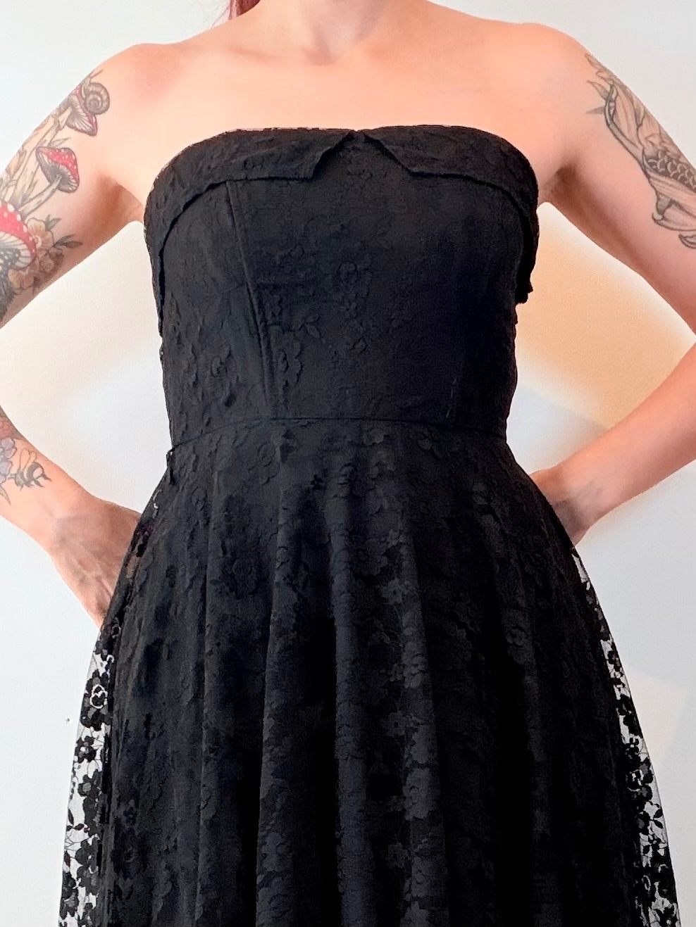 Vintage 1980s Party Dress Strapless Black Lace with Flared Skirt Size 8
