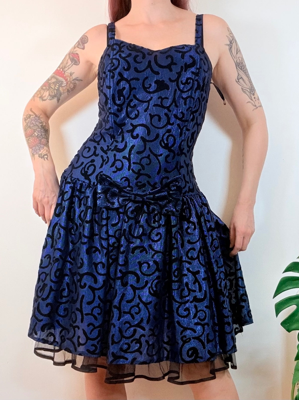 Vintage 1980s Party Dress Navy Blue Velvet Whimsigoth with Bow Detail Size 14