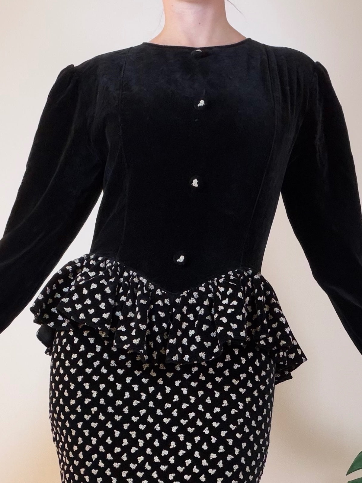 Vintage 1980s Cocktail Dress Black Velvet Peplum Dress with Ditsy Print Size 12