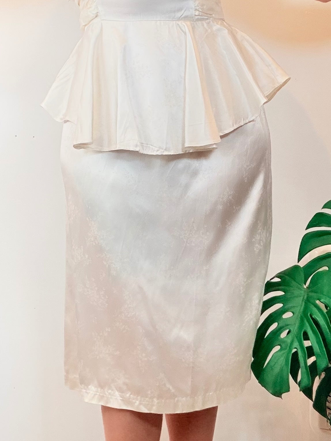 Vintage 1980s Cocktail Dress Cream Satin Peplum Dress with Bow Back Size 10