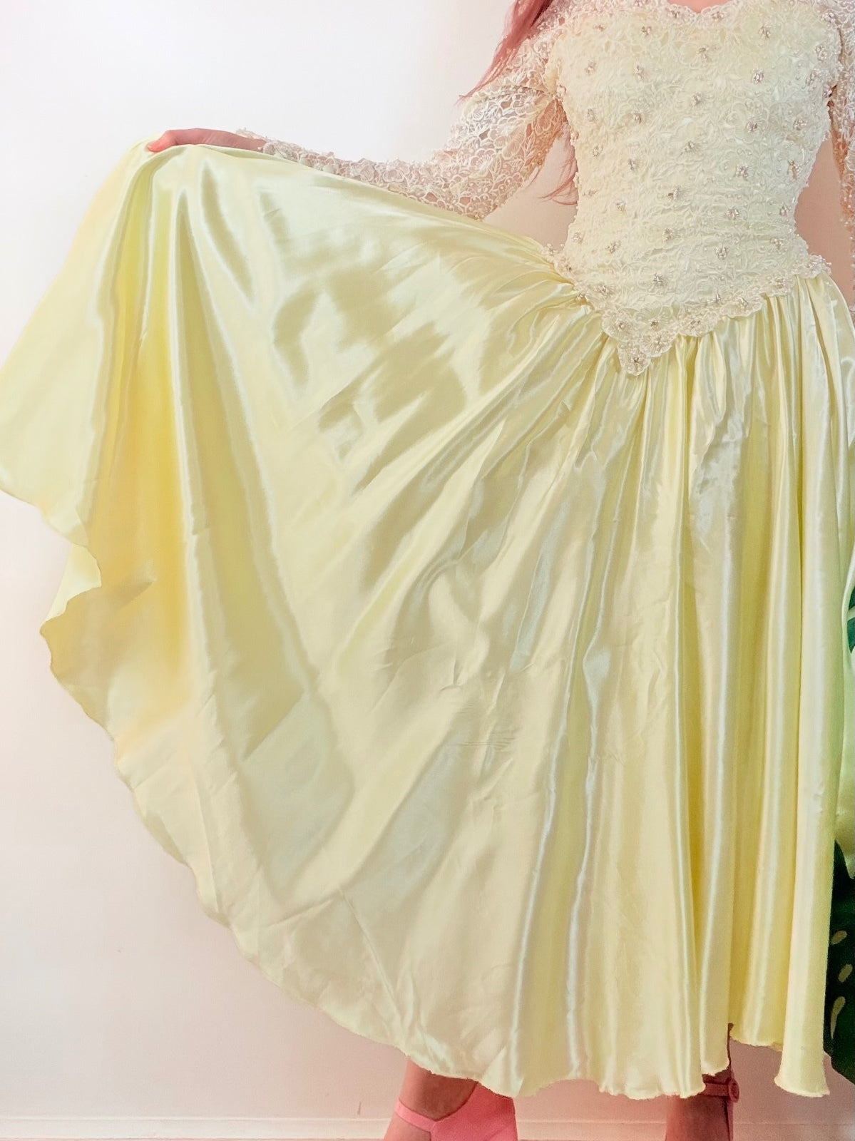 Vintage 1990s Cocktail Dress Lace Beaded Bridal Prom Gown Size 8 Yellow Satin