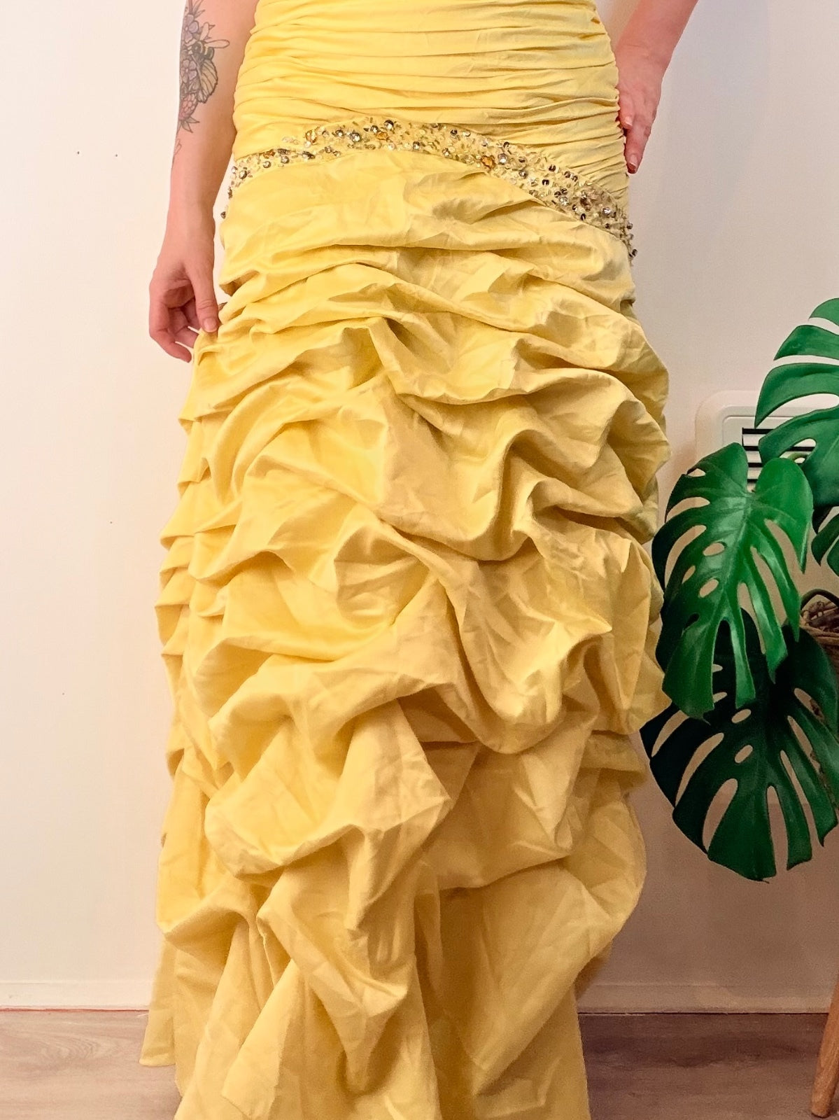 Vintage Evening Gown with Embellishments Yellow Strapless Ruffled Size 10