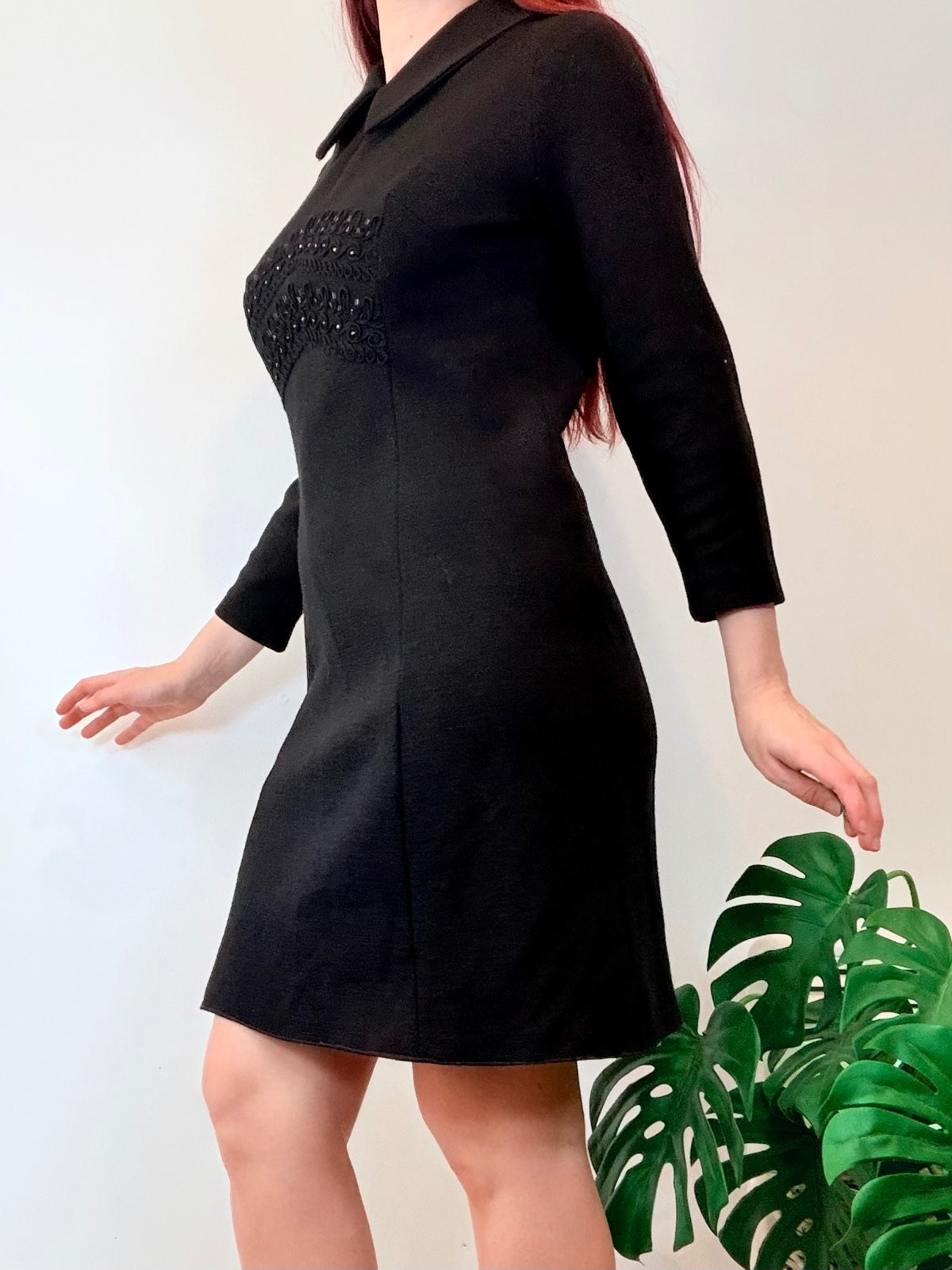 Vintage 1960s Mini Dress Wool with Beaded Detail and Peter Pan Collar Size 12 14
