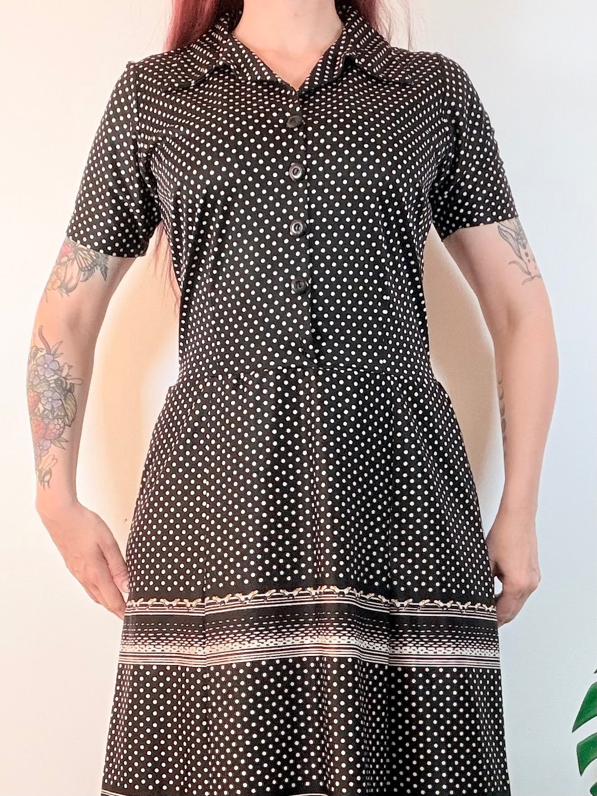 Vintage 1970s Shirt Dress Black and White Polka Dot Midi with Collar Size 14