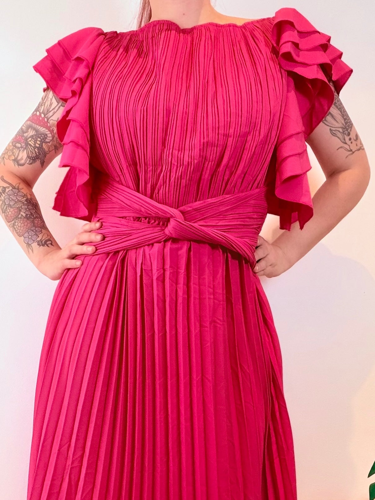 Vintage 1980s Maxi Dress Pleated with Ruffle Sleeves and Waist Tie Size 14