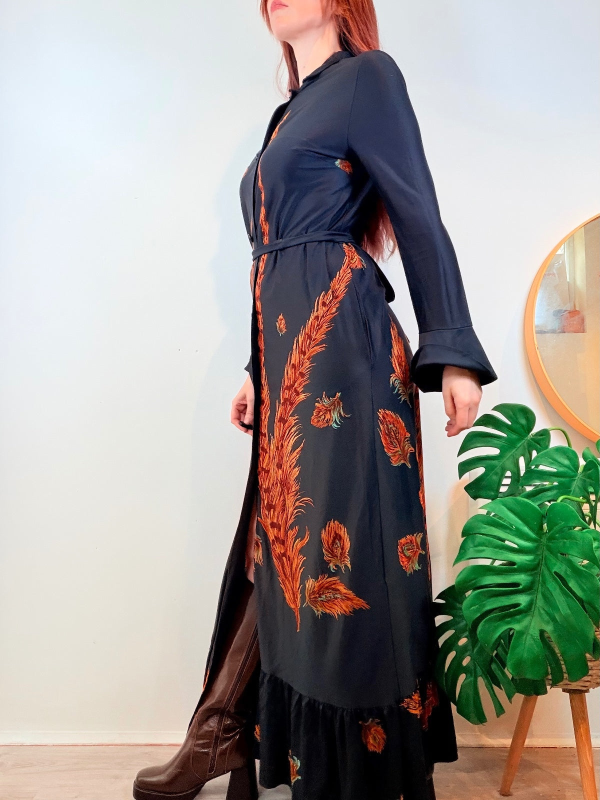 Vintage 1970s Maxi Dress Feather Print Flared Sleeves Black Button Size 10 12