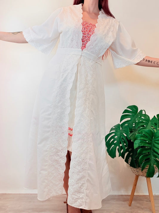 Vintage 1970s Duster Coat White Lace Trim Maxi Night Gown Size 12 to 14