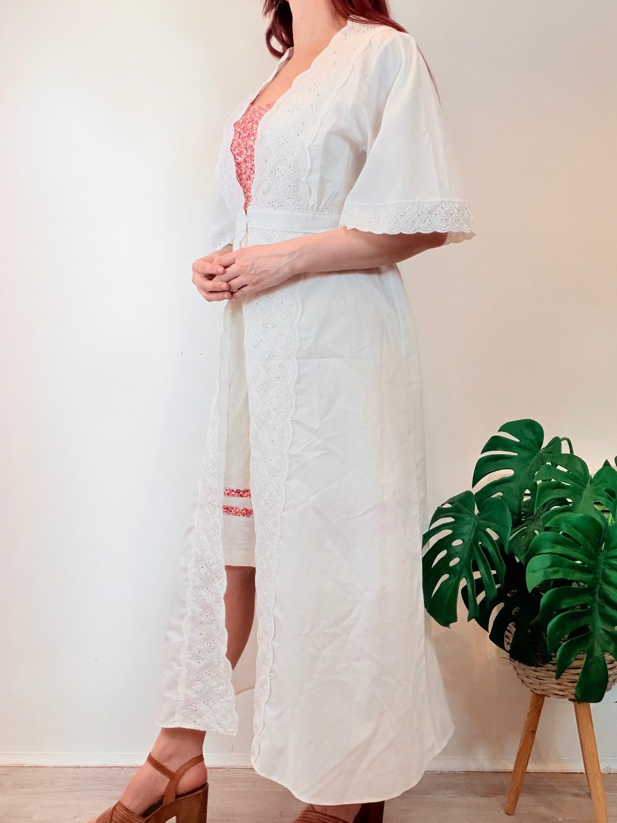 Vintage 1970s Duster Coat White Lace Trim Maxi Night Gown Size 12 to 14