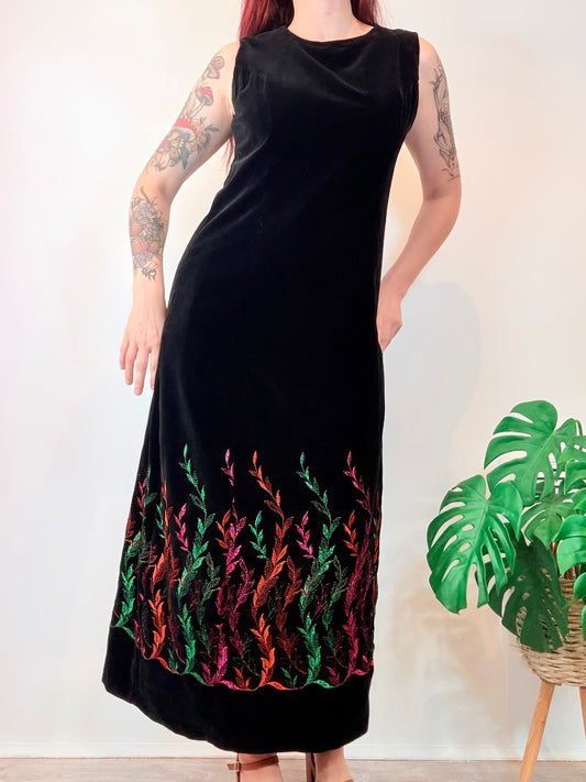 Vintage 1970s Velvet Maxi Dress with Whimsigoth Embroidered Leaf Pattern Size 14