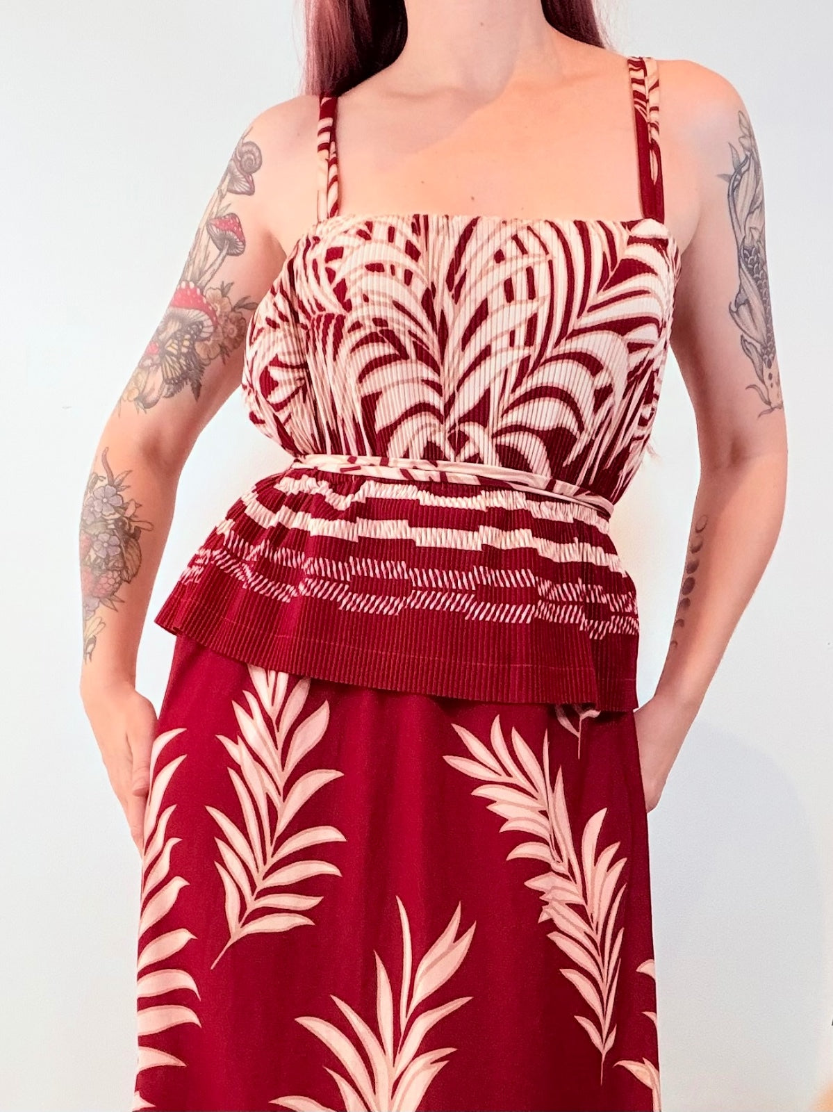 Vintage Maxi Dress Burgundy Cream Leaf Print Long Dress Peplum Waist Size 14