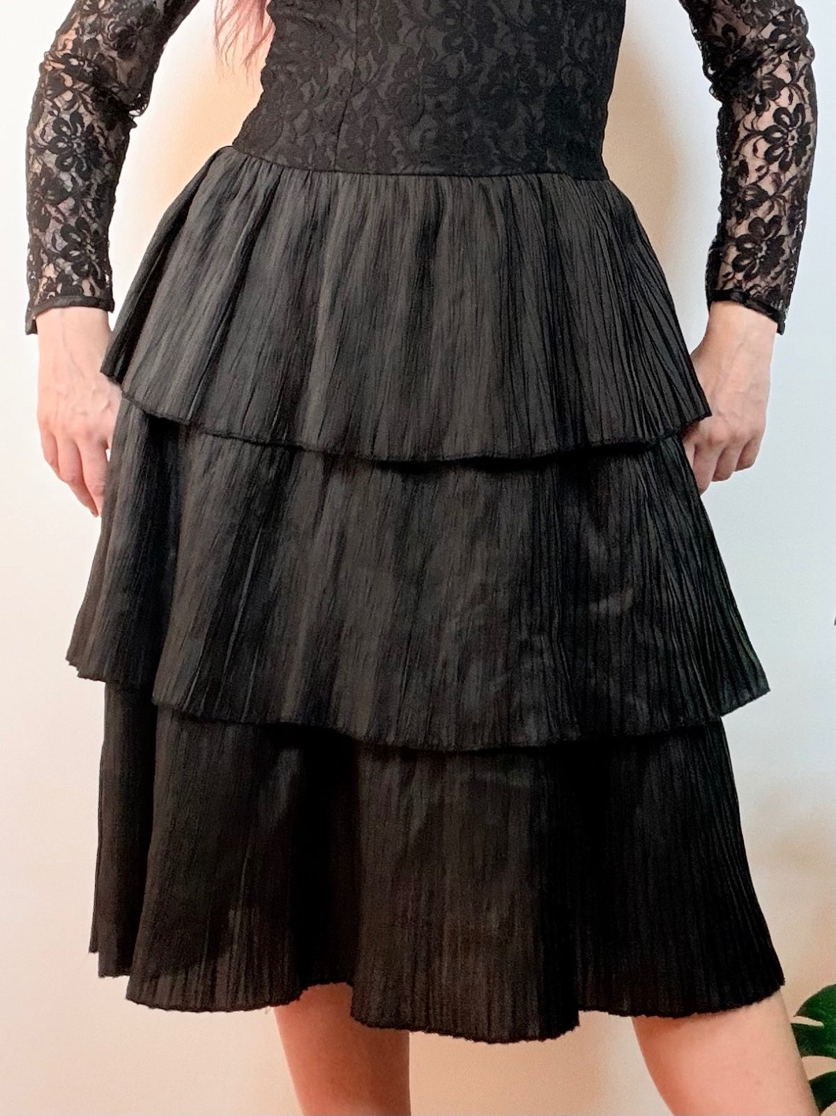 3 Suisses Party Dress Black Lace and Tiered Skirt Midi Dress Size 12