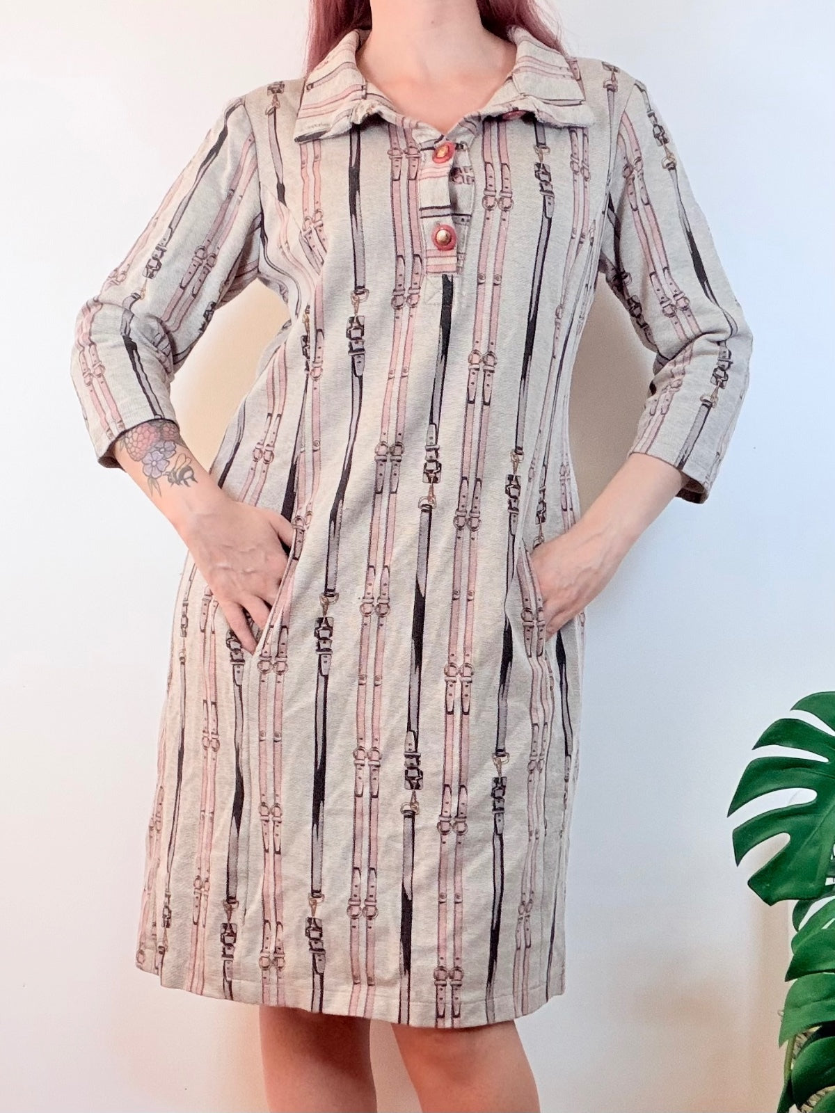 Vintage 1960s Shirt Dress Beige Striped Dress with 3/4 Sleeves Size 16
