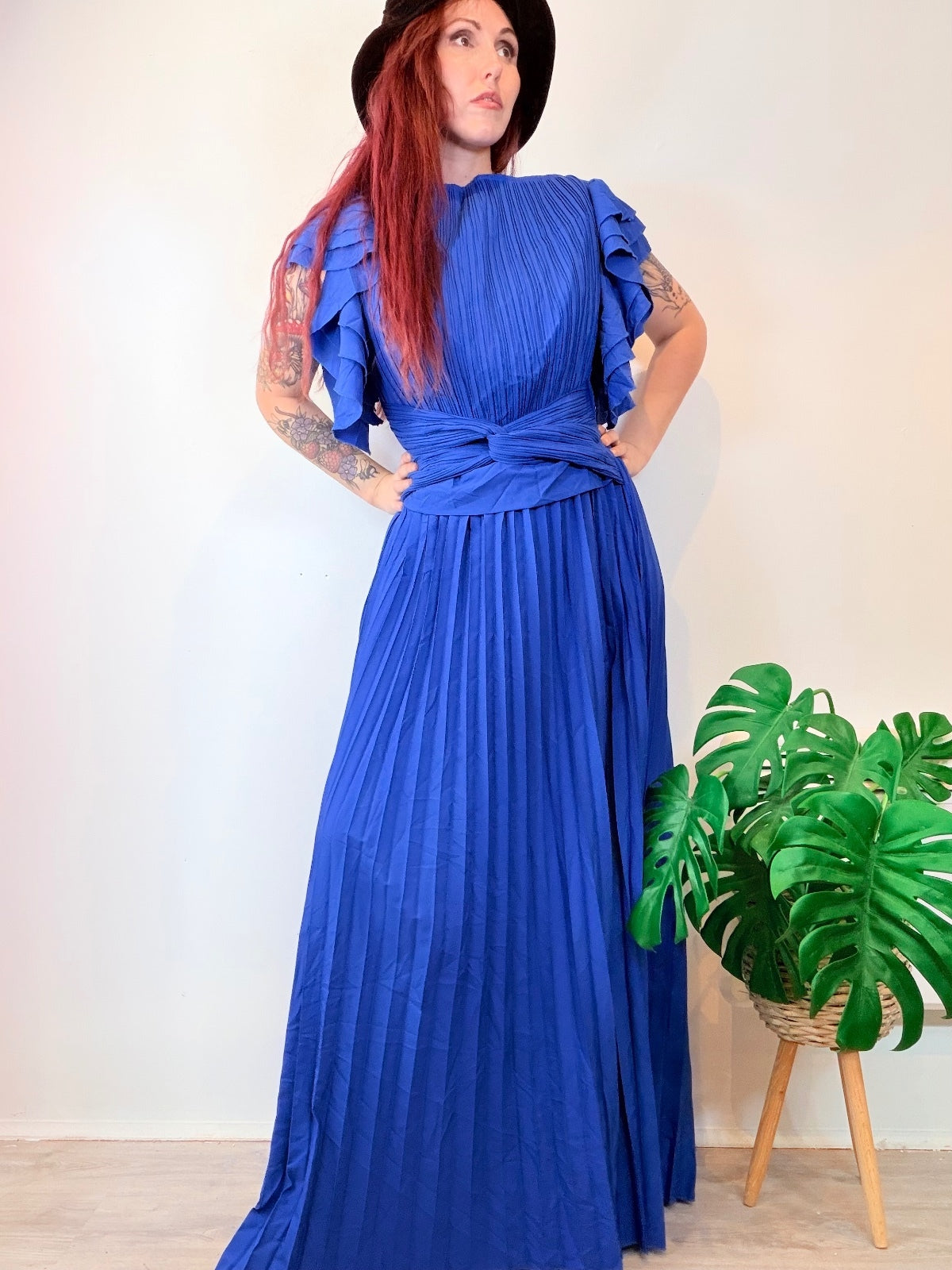 Vintage 1980s Maxi Dress with Pleated Flared Sleeves and Waist Detail Size 14