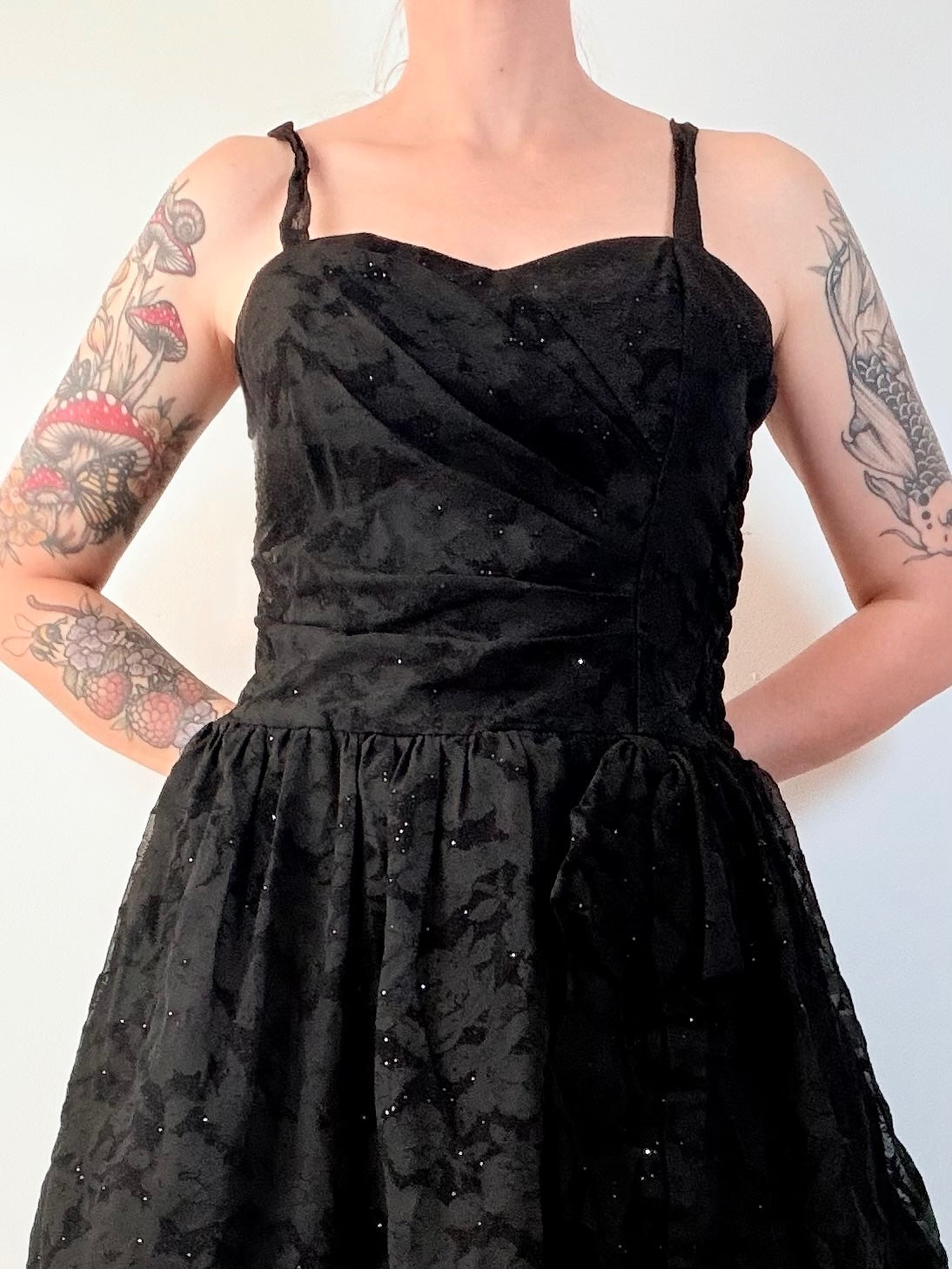 vintage 1980s Party Dress Black Sparkly A line Sweetheart Neckline Size 10 to 12