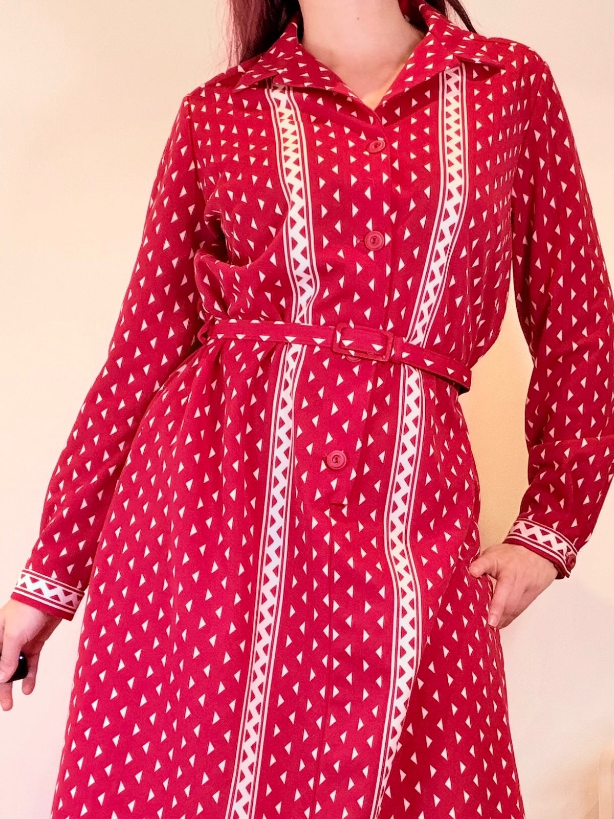 Vintage 1960s Shirt Dress pink Patterned Long Sleeve Dress with Belt Size 20