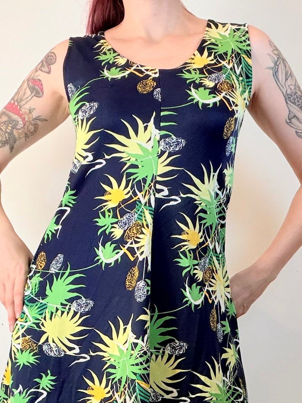 Vintage 1980s Sun Dress Sleeveless A-Line Dress with Tropical Print Size 10