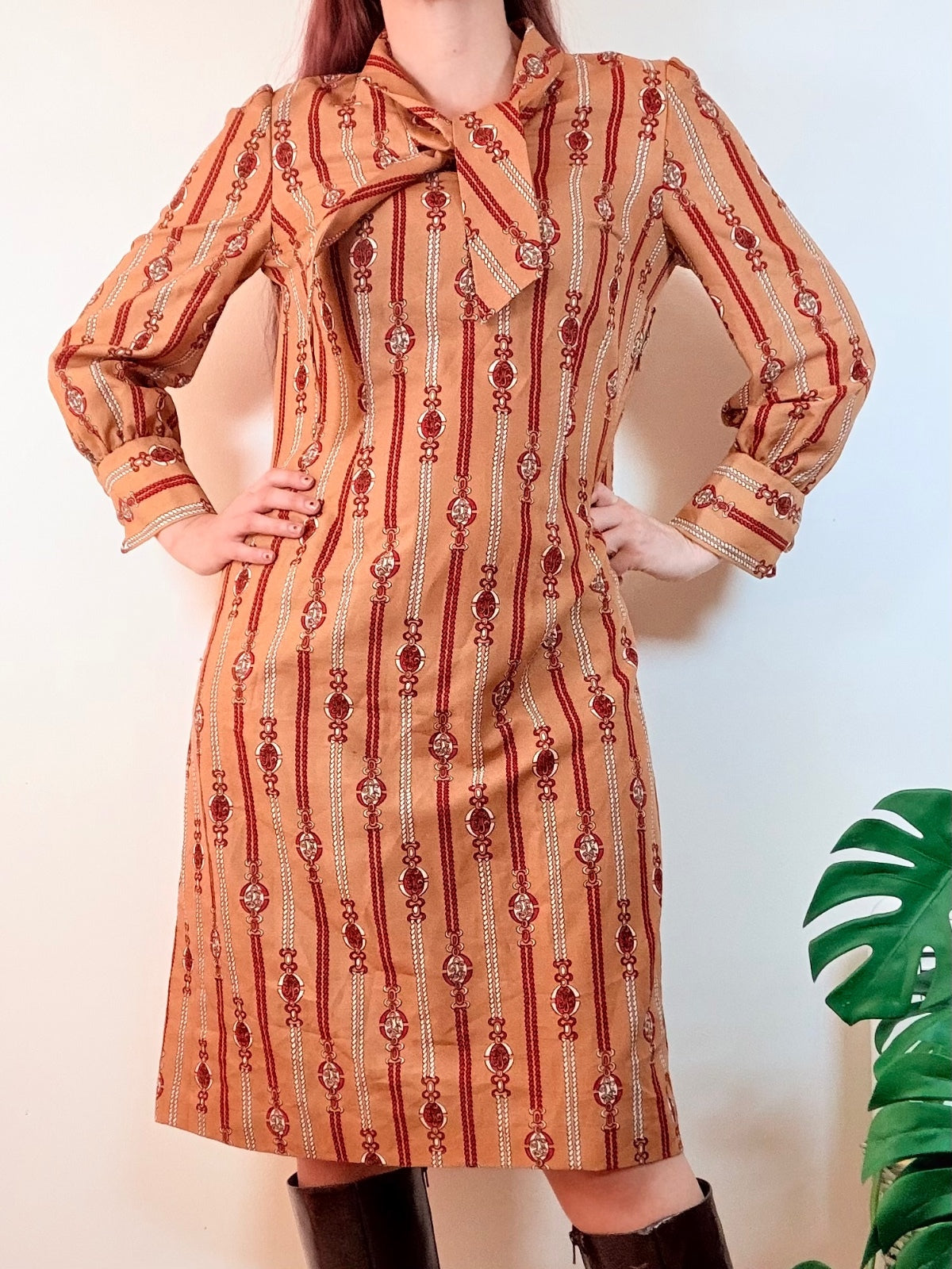 Vintage 1970s Shirt Dress with Bow Tie Neck and Long Sleeves Size 14
