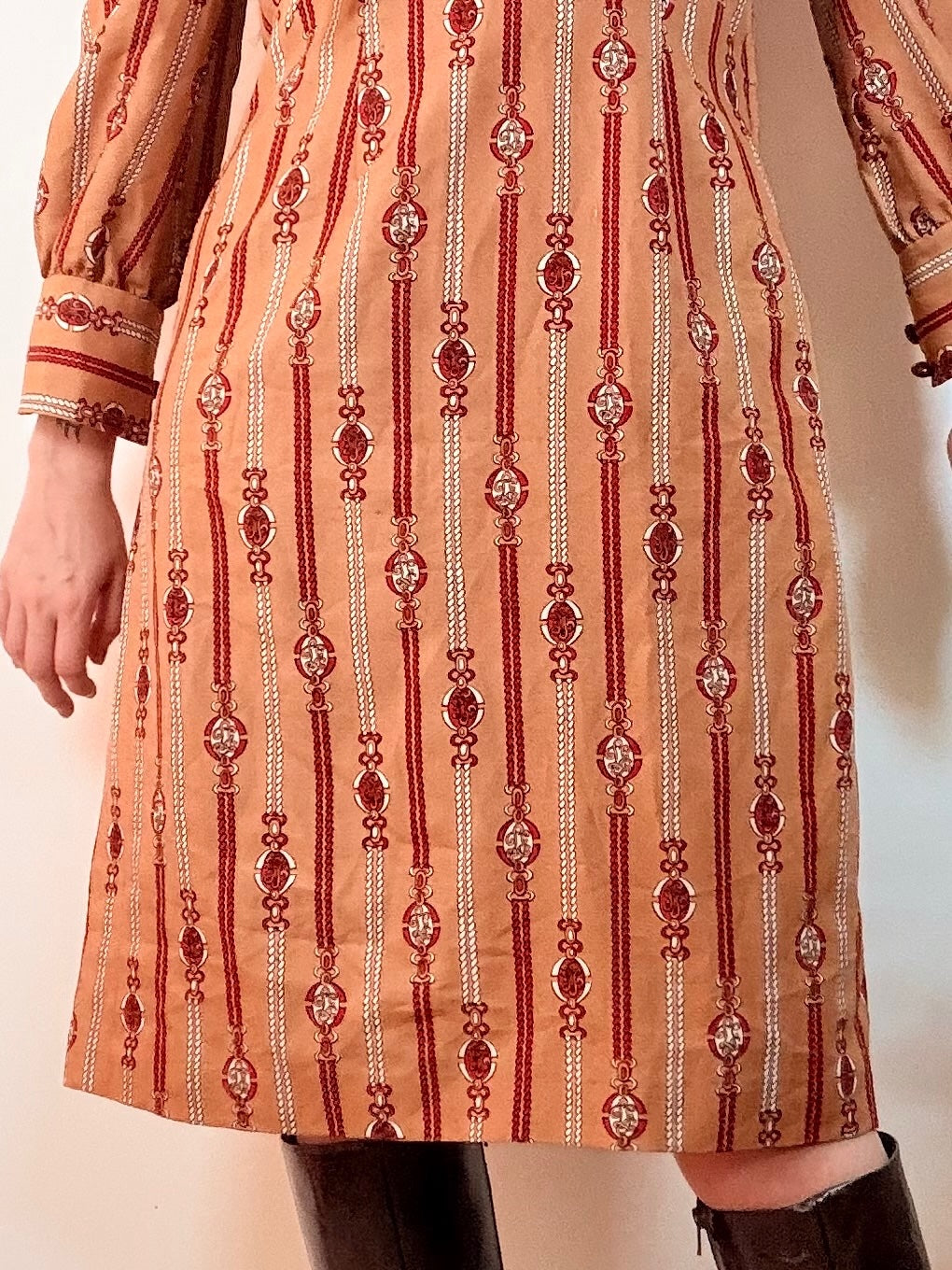 Vintage 1970s Shirt Dress with Bow Tie Neck and Long Sleeves Size 14