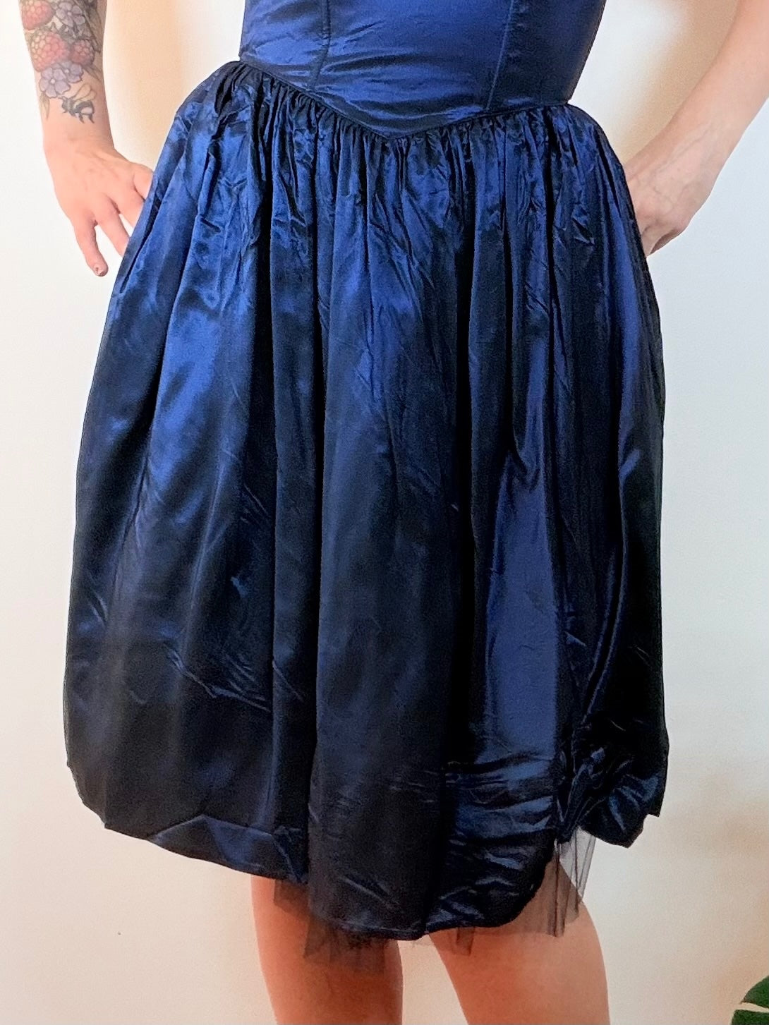 Vintage 1980s Party Dress Navy Blue Satin Like Strapless Prom Dress Size 10