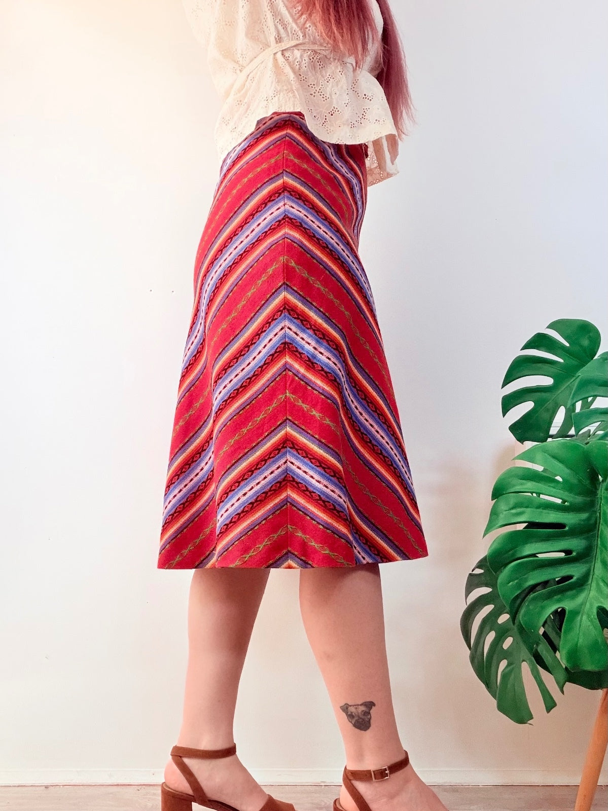 Vintage 1970s Office Skirt Red Striped Midi Skirt with Belt Size 10