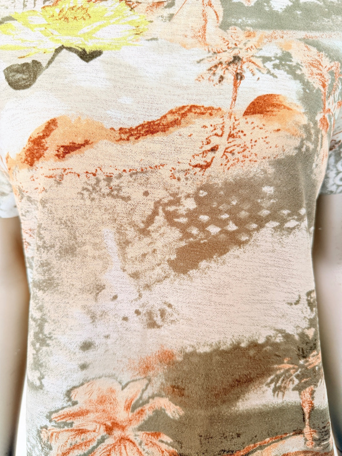 Vintage Y2K T-shirt Size 10 to 12 By TIGI WEAR Tropical Print Tee Summer Top