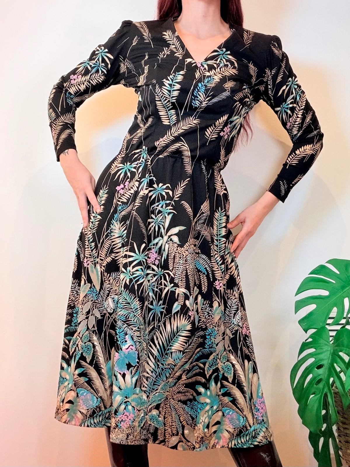 Vintage 1970s Shirt Dress Black Midi Dress with Tropical Botanical Print Size 16