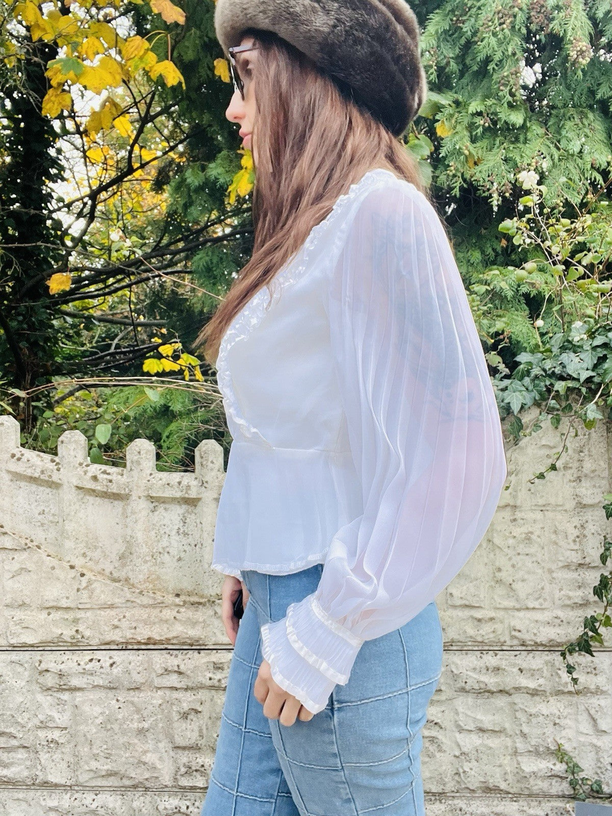 Vintage 1970s Frilly Blouse Size 12 White Balloon Sleeve High Neck Peplum Top