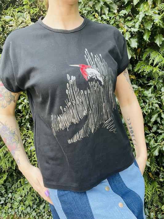 Vintage Y2K T-shirt Silver Metallic Bird Degisn Short Sleeve Tee Top Black 14
