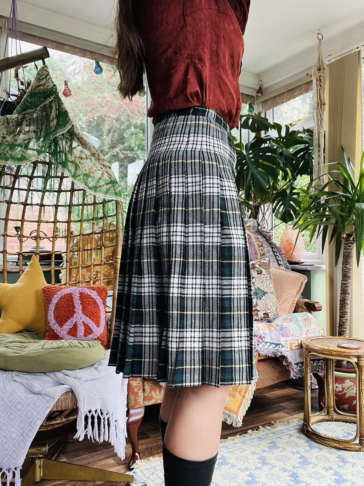 Vintage 1980s Tartan Skirt, Preppy Scottish Plaid Kilt Style Skirt, Green Size 8