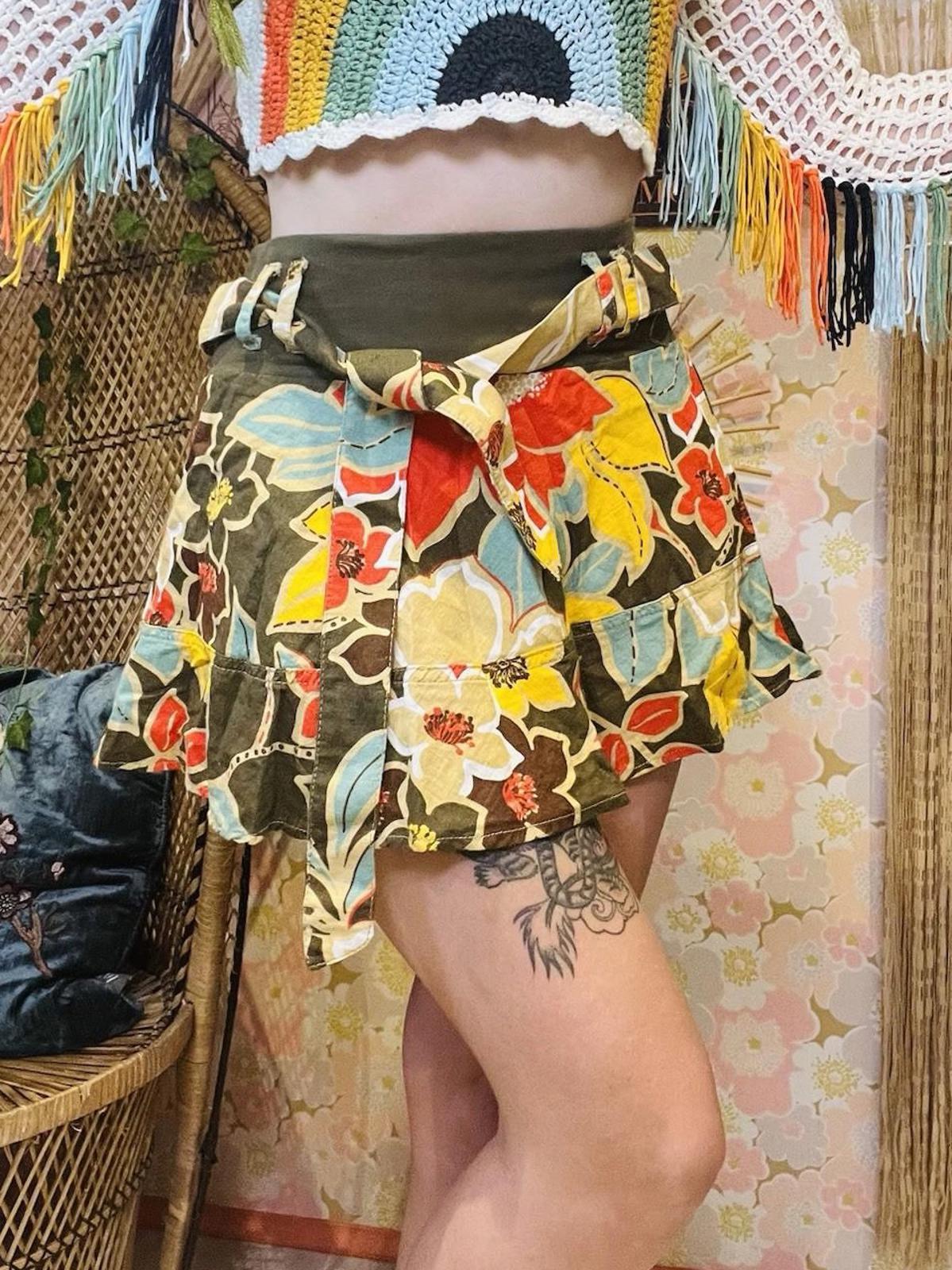 Vintage Y2K Mini Skirt Hawaiian Print Summer Festival Holiday Short Skirt 10