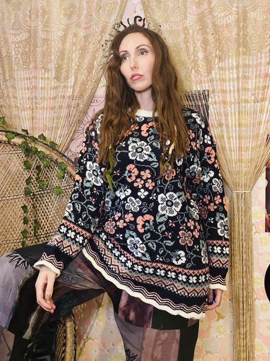Vintage 1980s Knit Jumper Floral Whimsigoth 80s Oversized Sweater Top Size 16-18