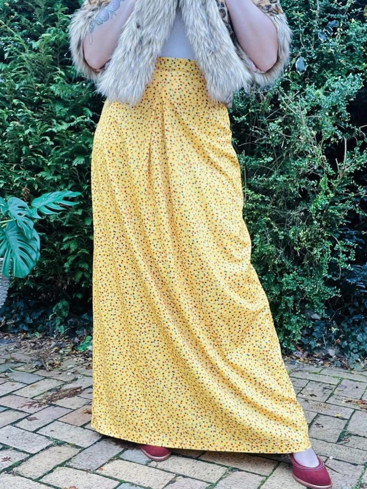 Vintage 1960s Maxi Skirt Size 10 Yellow Long Polkadot Retro 60s Skirt High Waist