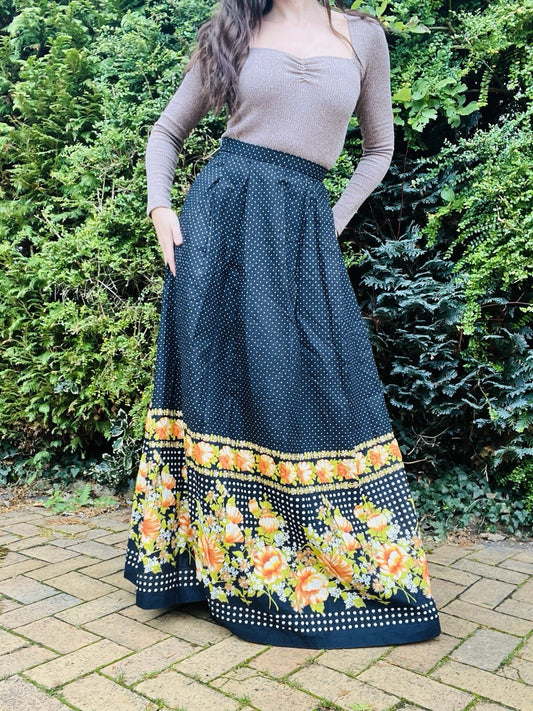 Vintage 1970s Maxi Skirt, 100% Cotton, High Waist Long Retro Flower Print 10