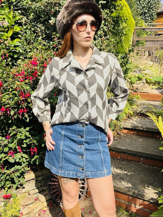 Vintage 1980s Abstract Shirt Retro Long Sleeve Blouse Black White Striped 16