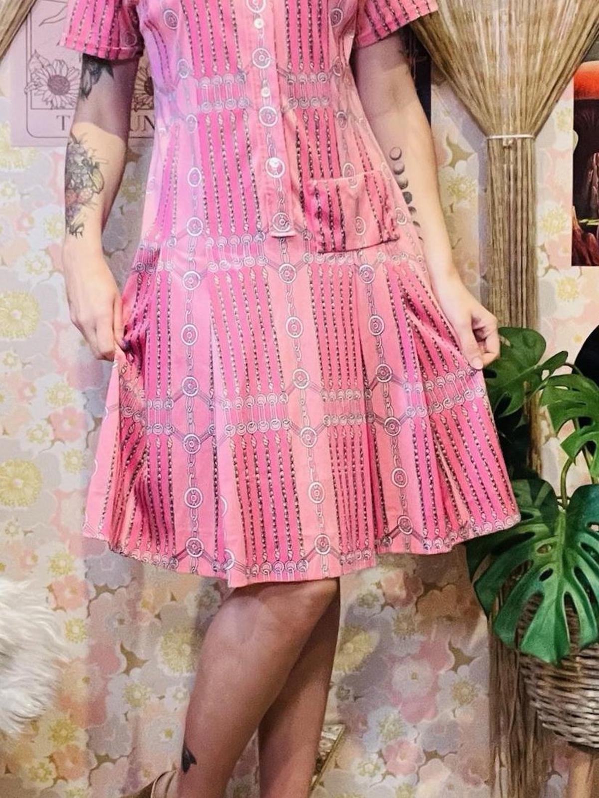 Vintage 1960s Shirt Dress Pleated With Buttons Short Sleeves Fun Retro Pink 14