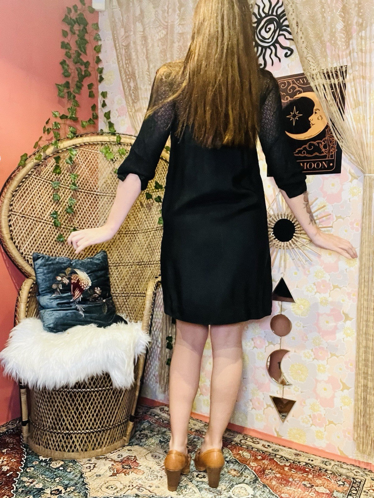 Vintage 60s Mini Dress Black Size 6 Retro 1960s Mod Gogo Sheer Lace Sleeve Dress