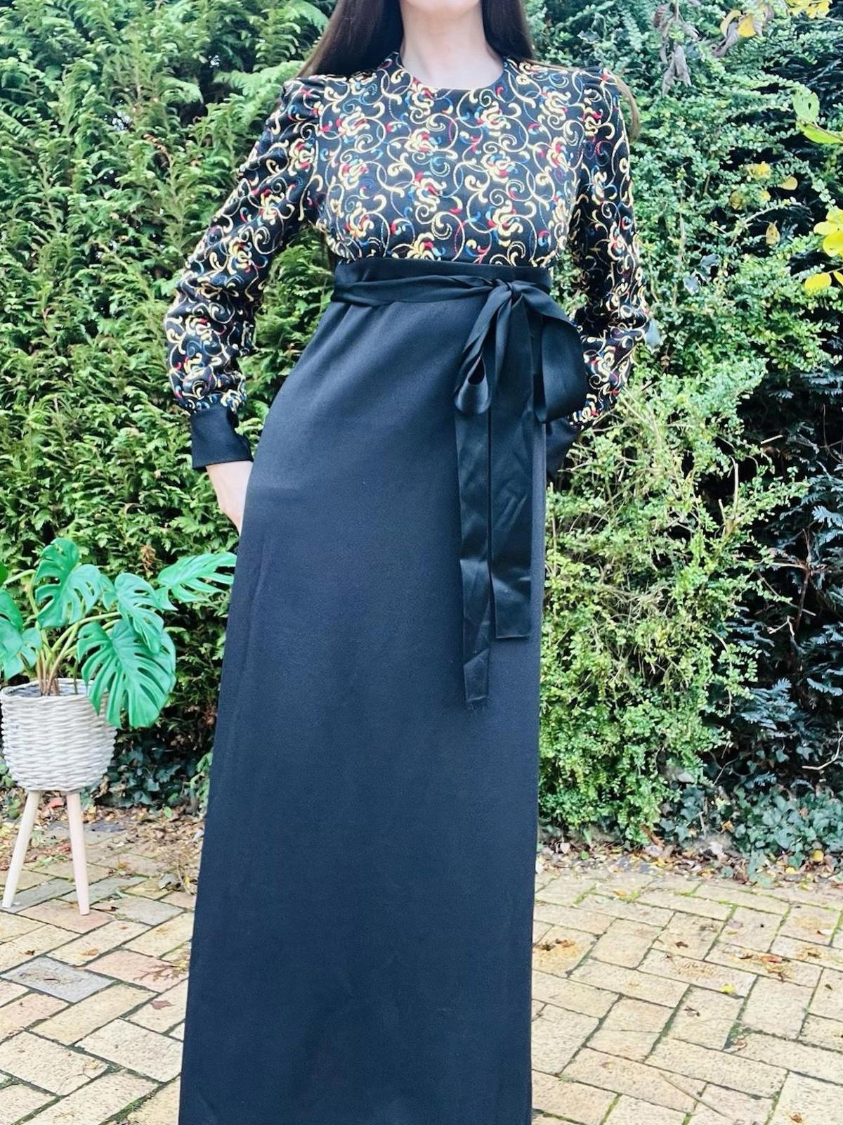 Vintage 1960s Maxi Dress Long Sleeve Embroidered Hippie Boho Tie Waist Dress 10