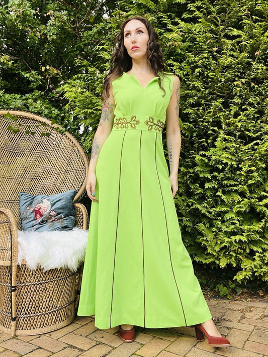 Vintage 1960s Maxi Dress Retro Psychedelic Green With Embroidered Waist Size 12