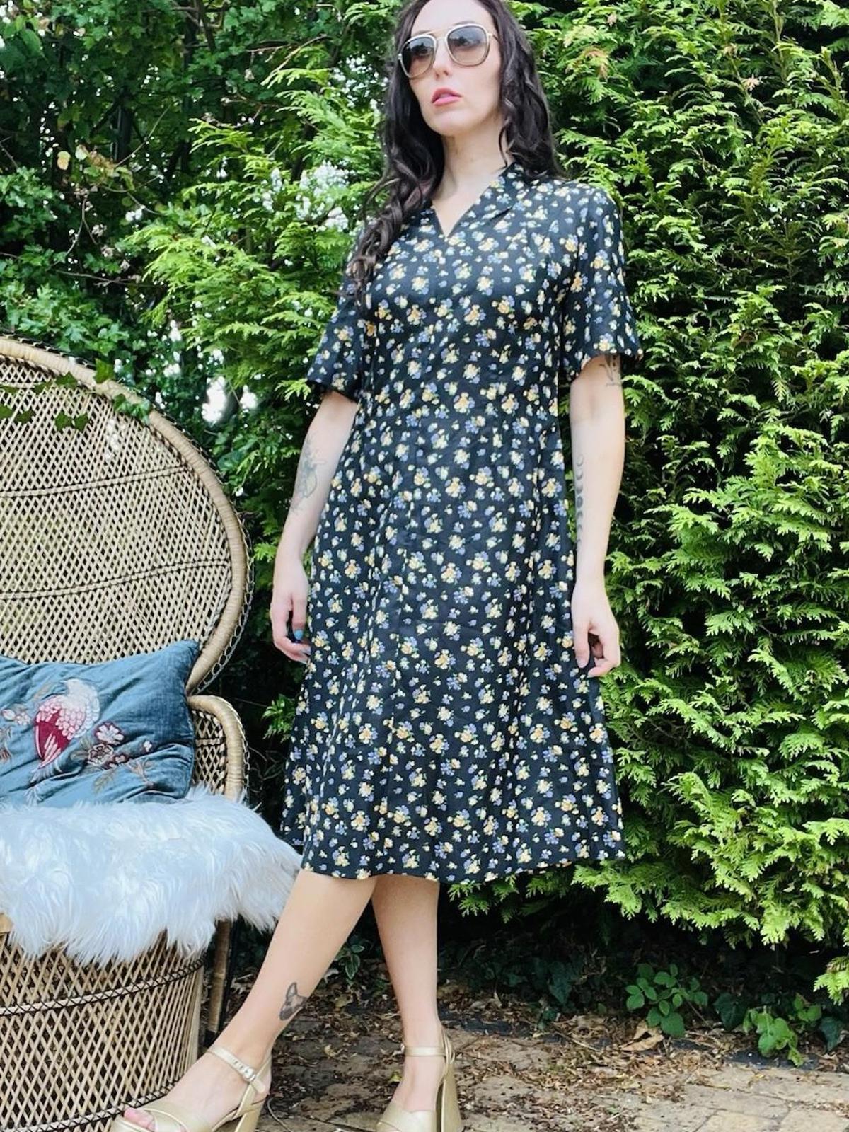 Vintage 1960s Shirt Dress Ditsy Floral Hippie Boho Summer Dress Size 14