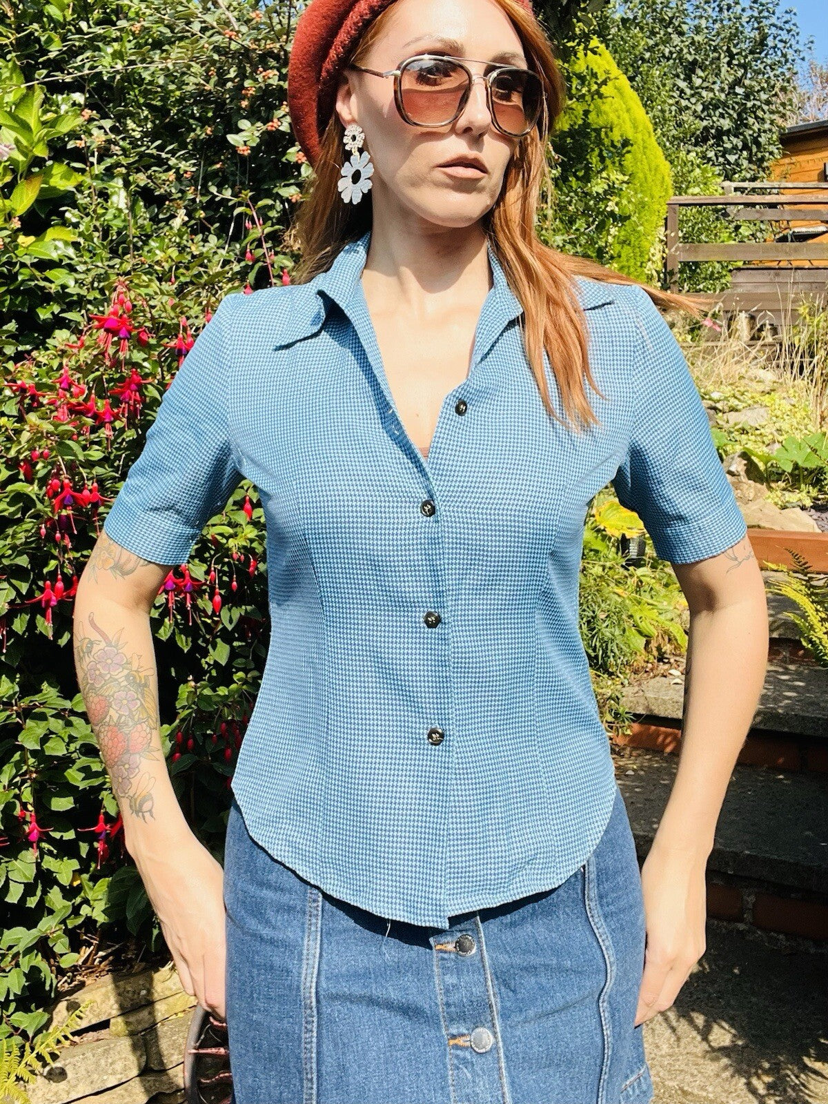 Vintage 1980s Summer Shirt Short Sleeve Dogtooth Houndstooth Blouse Blue Size 10