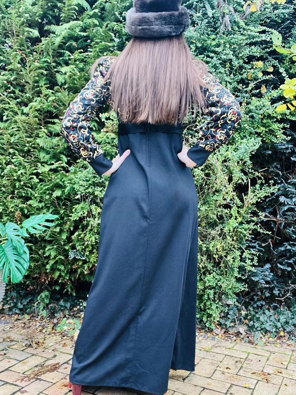 Vintage 1960s Maxi Dress Long Sleeve Embroidered Hippie Boho Tie Waist Dress 10