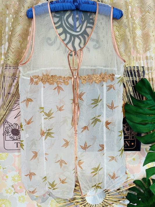 Vintage 1990s Sheer Blouse Fairycore Whimsigoth Sleeveless Embroidered Top XL