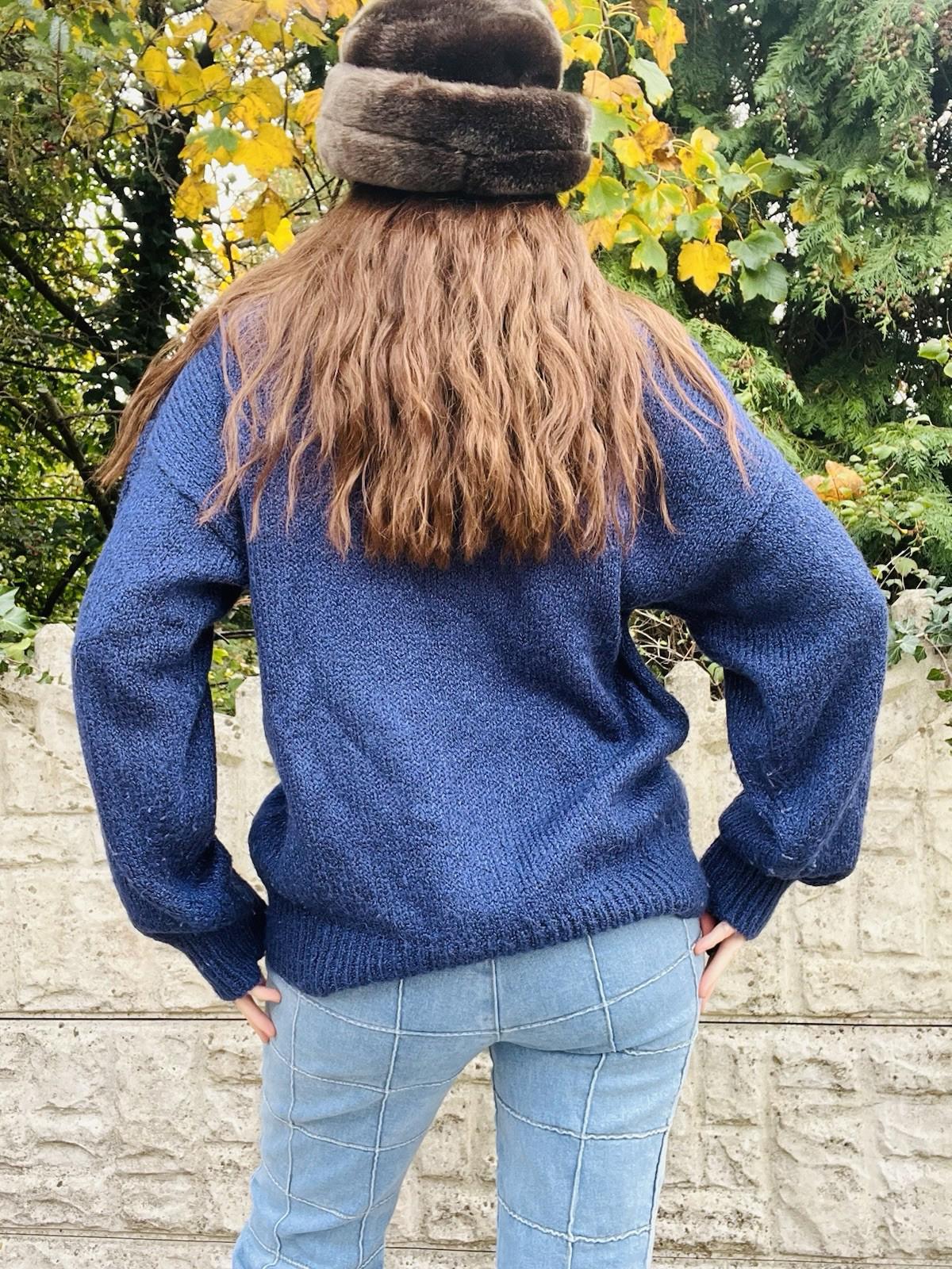 Vintage 80s Jumper size L Blue By Golden Gate Funky Retro Pattern Knit Sweater
